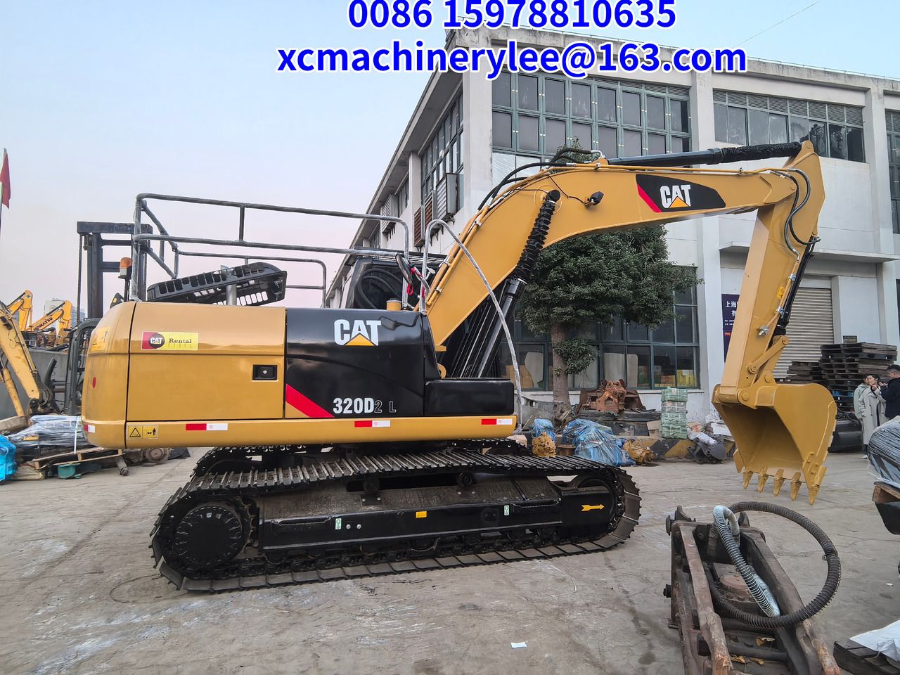 Excavadora de orugas Caterpillar 320D2 L 2024, vista lateral Excavadora de orugas Caterpillar 320D2 L 2024, vista lateral