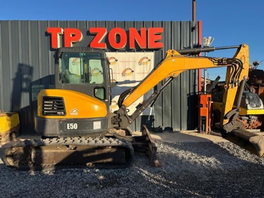 2016 Bobcat E50 mini excavator, side profile view