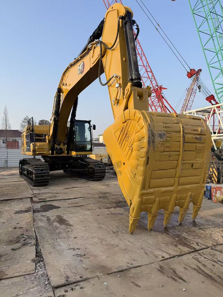 2021 Caterpillar 349D crawler excavator, front three-quarter view