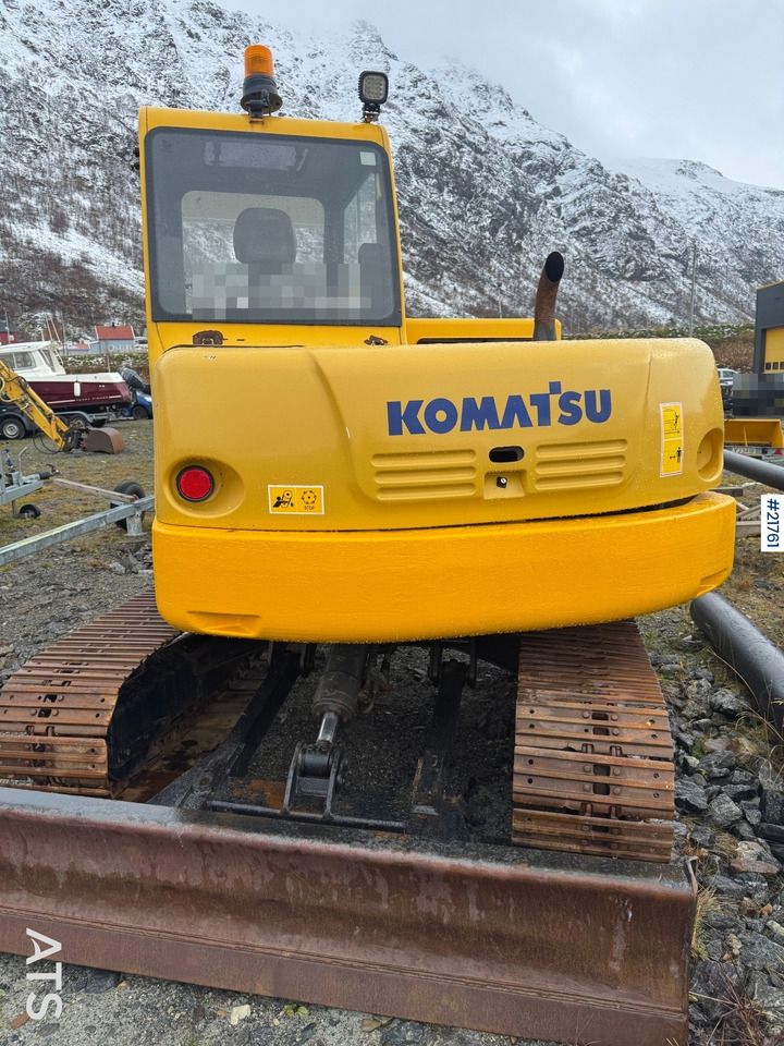 2003 Komatsu PC95R crawler excavator, rear view 2003 Komatsu PC95R crawler excavator, rear view