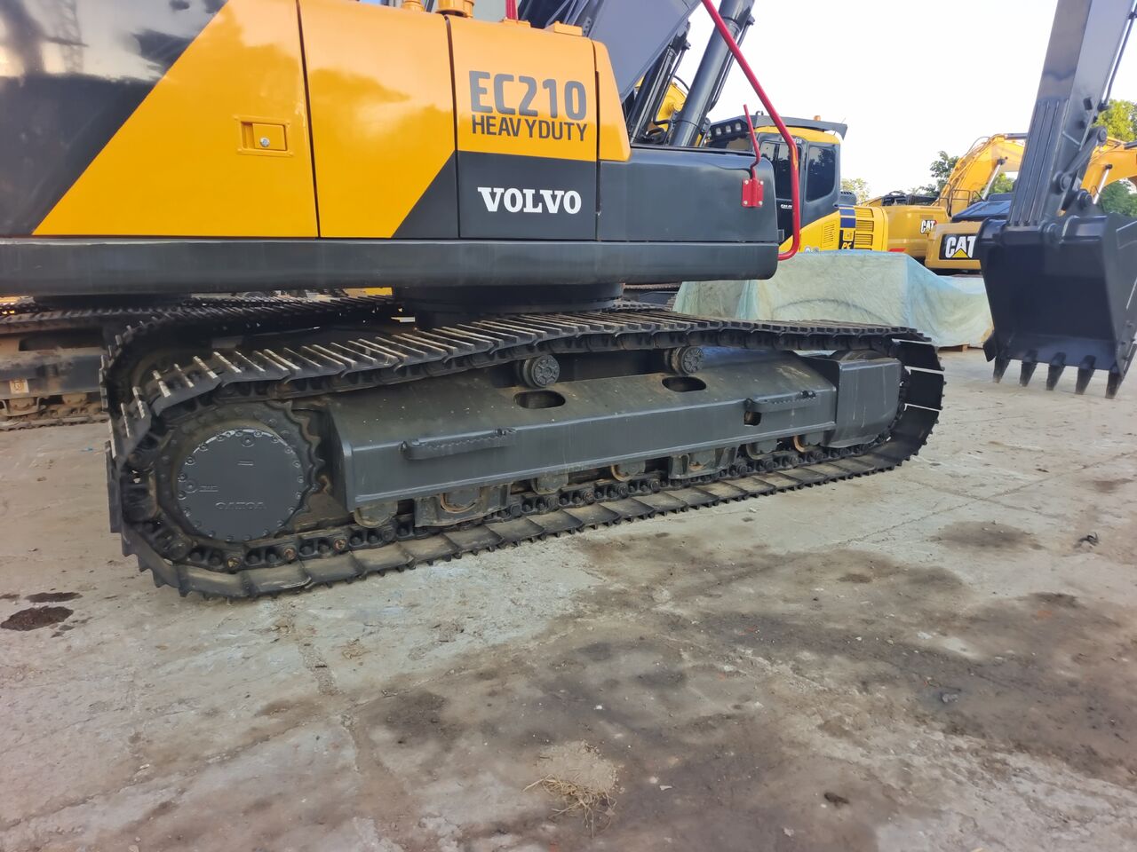 2024 Volvo EC210D crawler excavator side view