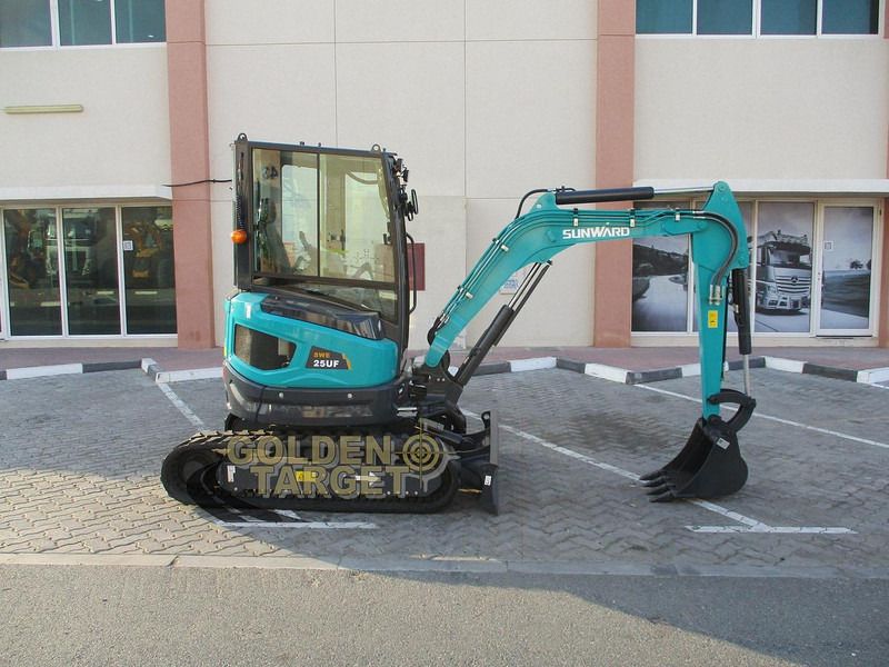 2023 Sunward SWE25UF mini excavator side view 2023 Sunward SWE25UF mini excavator side view