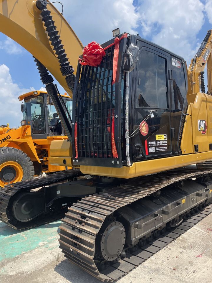 2023 Caterpillar 320GC crawler excavator, front three-quarter view 2023 Caterpillar 320GC crawler excavator, front three-quarter view