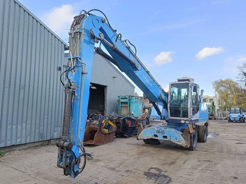2010 Fuchs MHL331 material handler, side view 2010 Fuchs MHL331 material handler, side view