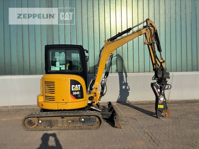 2019 Caterpillar 304E2 mini excavator side view 2019 Caterpillar 304E2 mini excavator side view