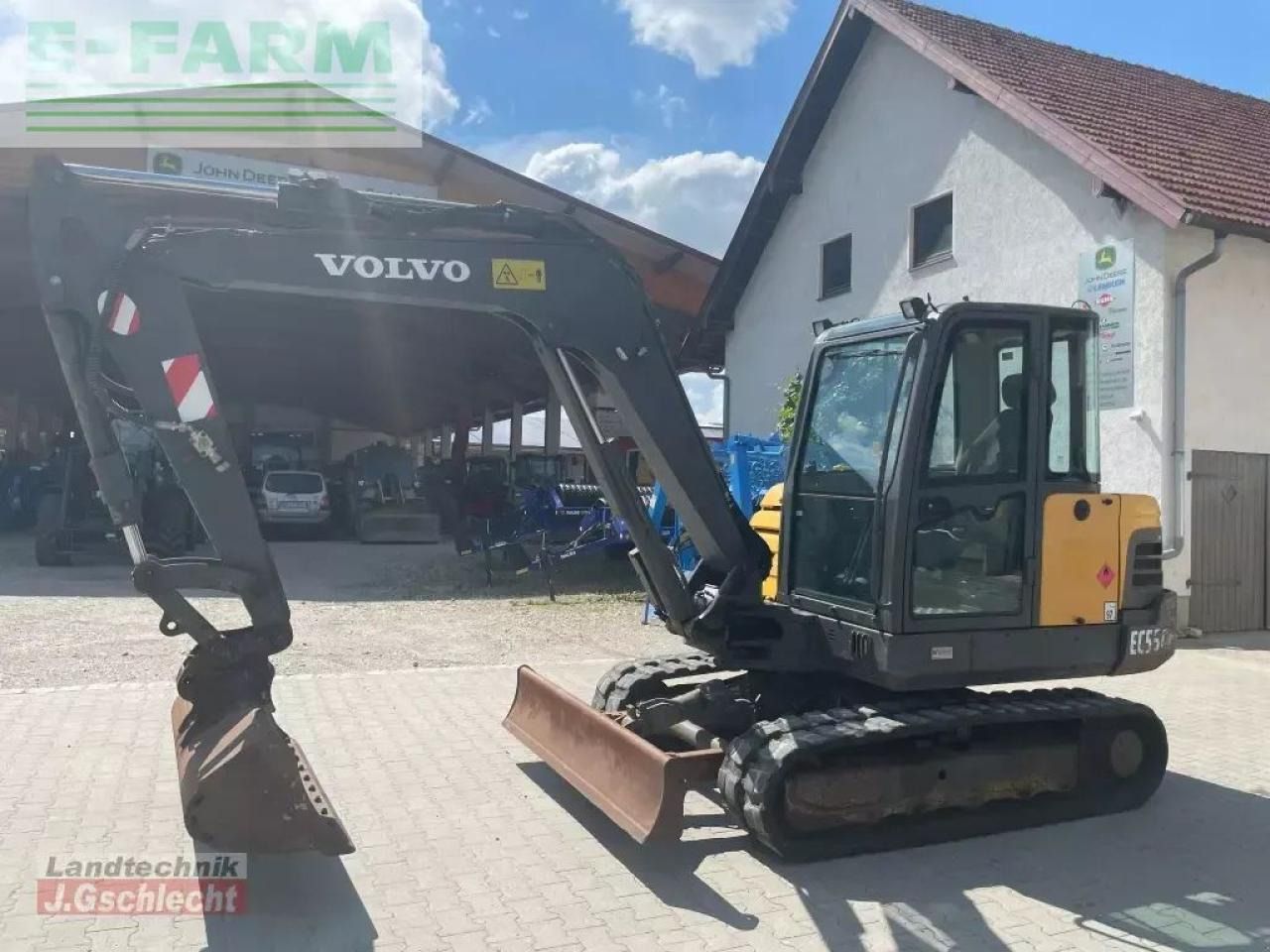 2011 Volvo EC55C mini excavator, side profile view 2011 Volvo EC55C mini excavator, side profile view