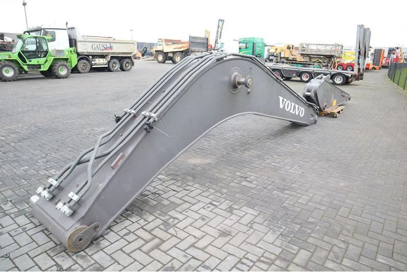 Volvo EC250E excavator boom and stick assembly Volvo EC250E excavator boom and stick assembly