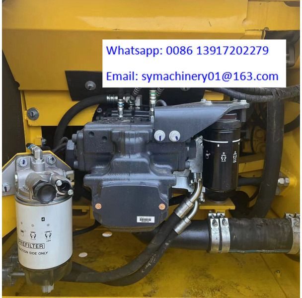 Dettaglio vano motore Komatsu PC220-8 del 2022 Dettaglio vano motore Komatsu PC220-8 del 2022