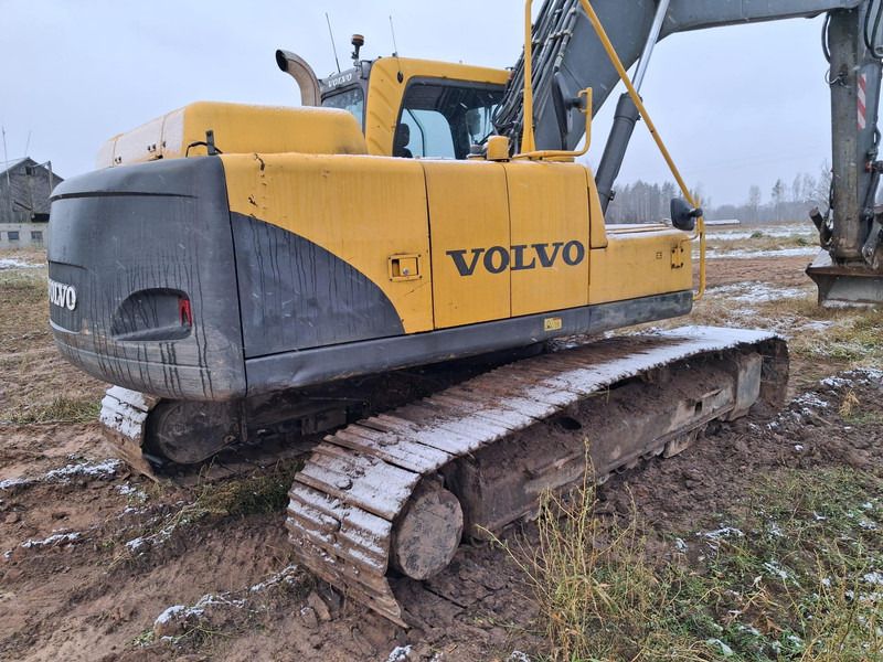 2007 Volvo EC210BLC crawler excavator, rear three-quarter view