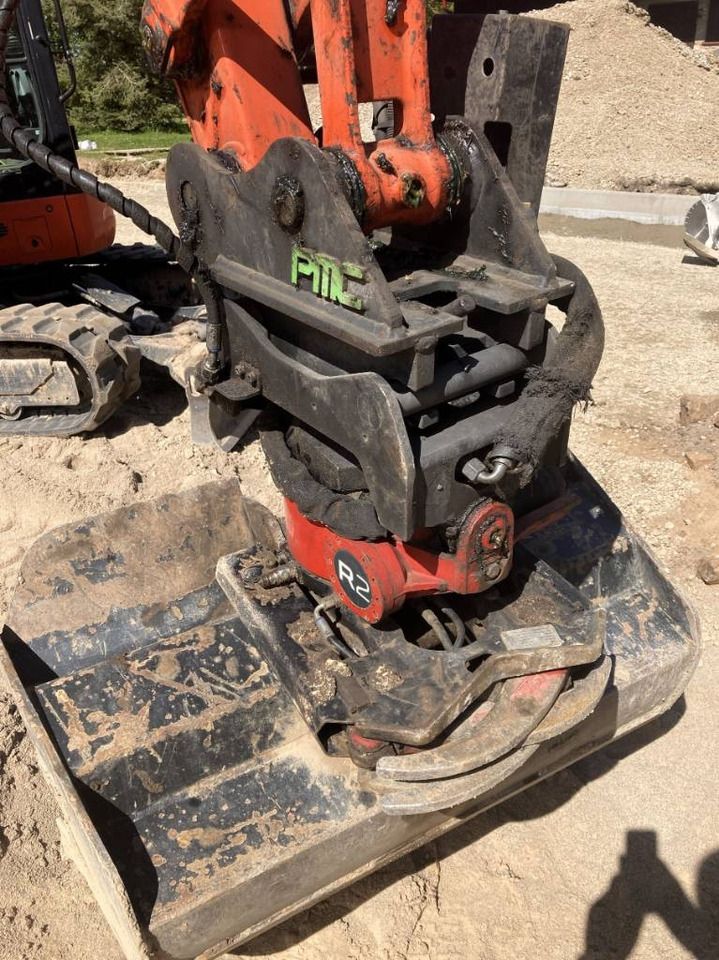2020 Kubota KX057-4 mini excavator attachment detail 2020 Kubota KX057-4 mini excavator attachment detail