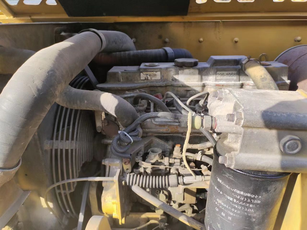 2018 Caterpillar 307D mini excavator engine compartment view 2018 Caterpillar 307D mini excavator engine compartment view