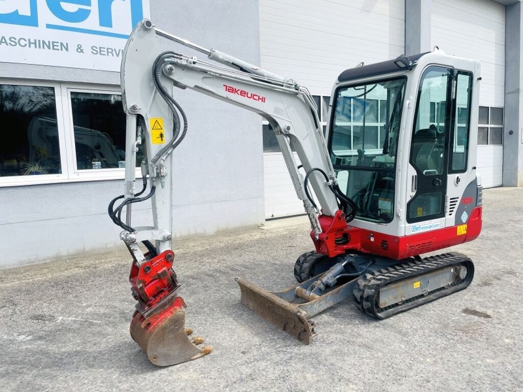 2019 Takeuchi TB219 mini excavator, side view 2019 Takeuchi TB219 mini excavator, side view