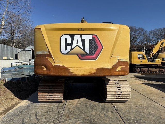 2020 Caterpillar 320GC crawler excavator, rear view 2020 Caterpillar 320GC crawler excavator, rear view
