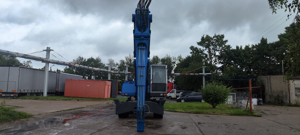 2008 Fuchs MHL340D FQC material handler, front view
