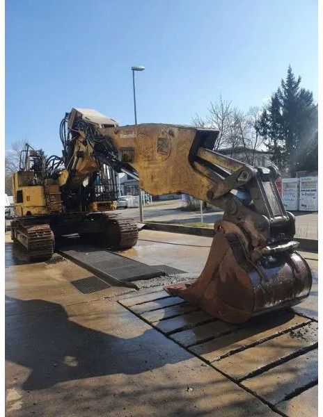 2013 Caterpillar 328D Tunnelbag crawler excavator, side view