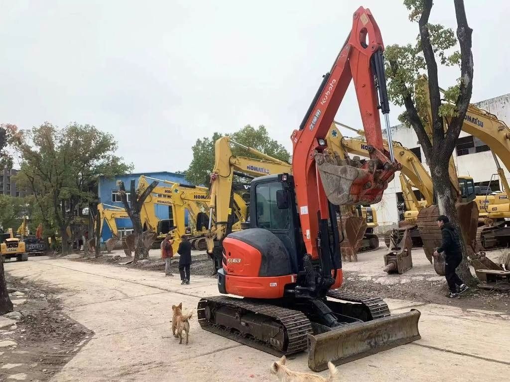 2024 Kubota KX163-5 mini excavator, rear three-quarter view 2024 Kubota KX163-5 mini excavator, rear three-quarter view
