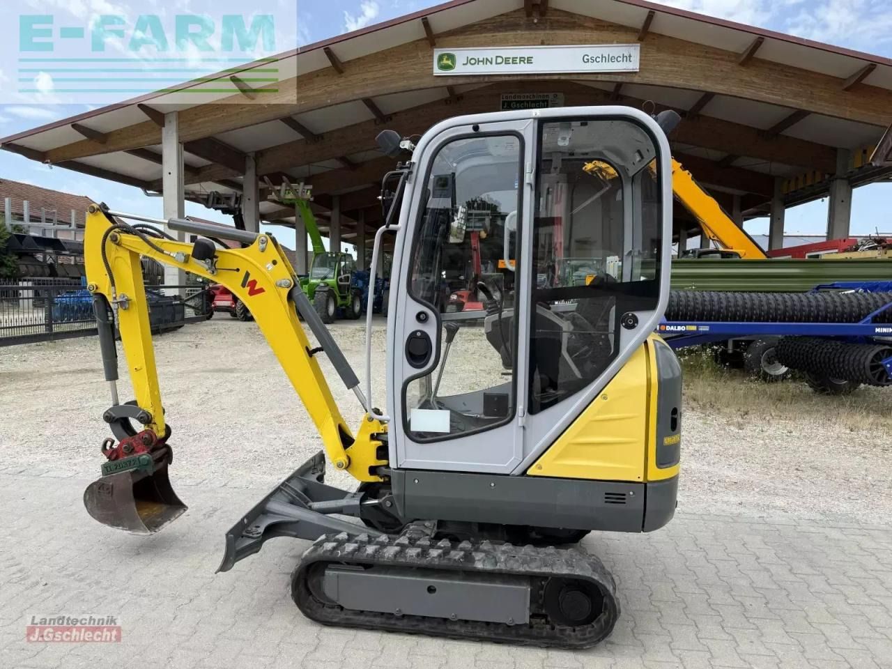 2019 Wacker Neuson ET16 mini excavator, side view