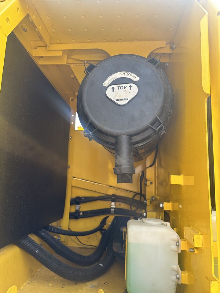 2023 Komatsu PC240LC-8 engine compartment air filter view
