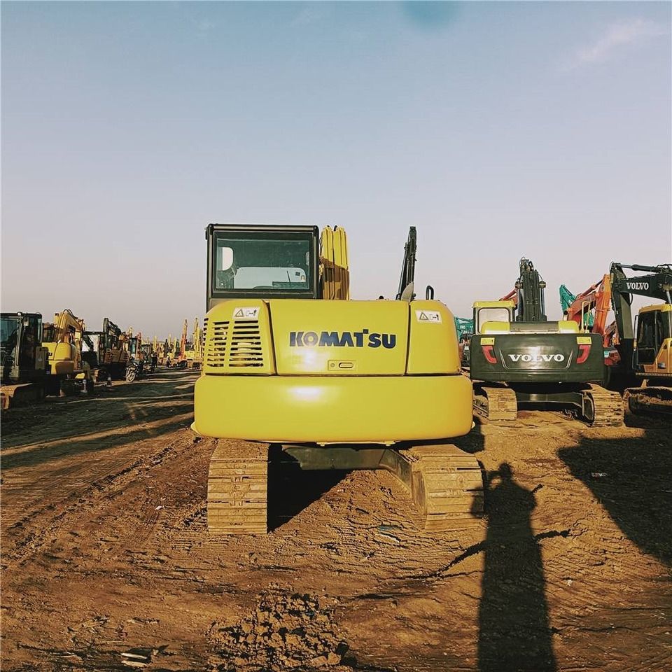 2024 Komatsu PC70-8 mini excavator, rear view 2024 Komatsu PC70-8 mini excavator, rear view