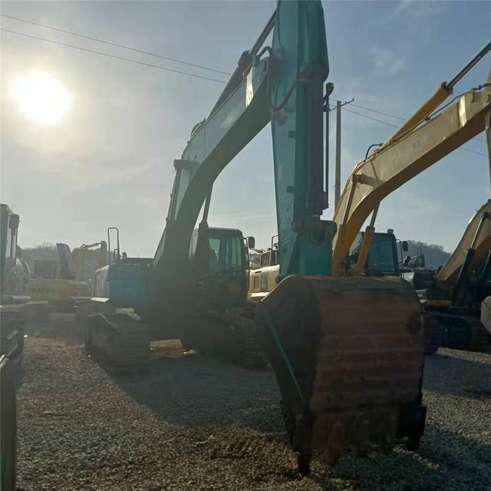 2023 Kobelco SK330D crawler excavator, front three-quarter view 2023 Kobelco SK330D crawler excavator, front three-quarter view