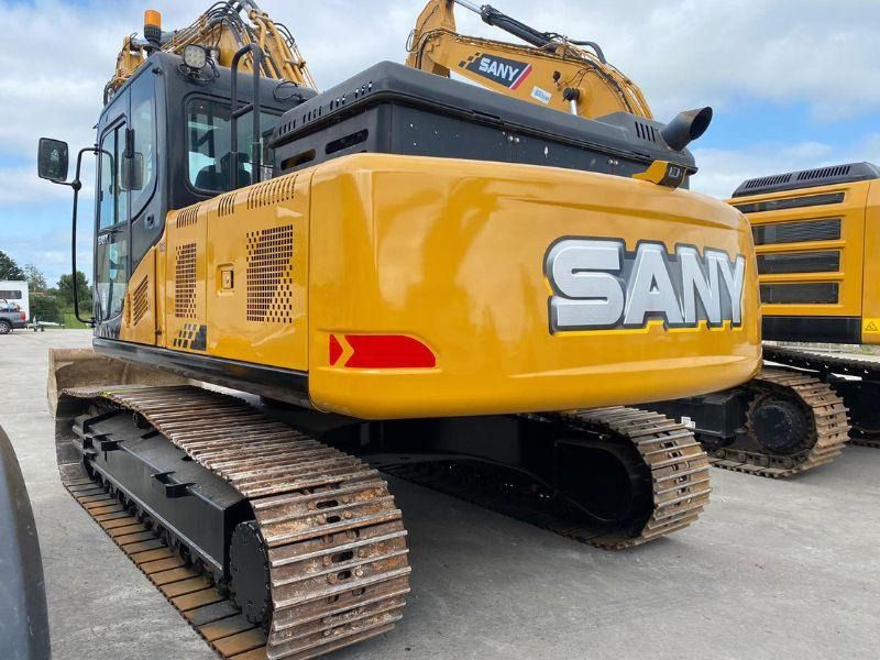 2020 Sany SY215C crawler excavator rear three-quarter view
