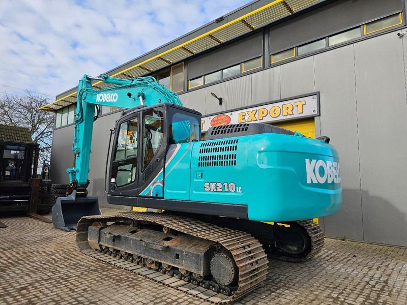 2017 Kobelco SK210LC-10 crawler excavator, rear three-quarter view
