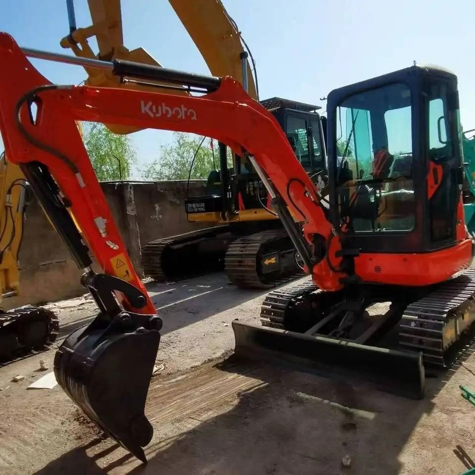 2023 Kubota U35 mini excavator, front three-quarter view 2023 Kubota U35 mini excavator, front three-quarter view