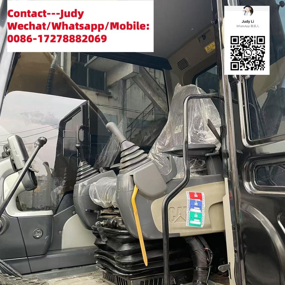 2021 Caterpillar 325DL crawler excavator interior view
