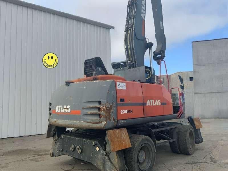 2012 Atlas 230MH material handler, rear three-quarter view 2012 Atlas 230MH material handler, rear three-quarter view
