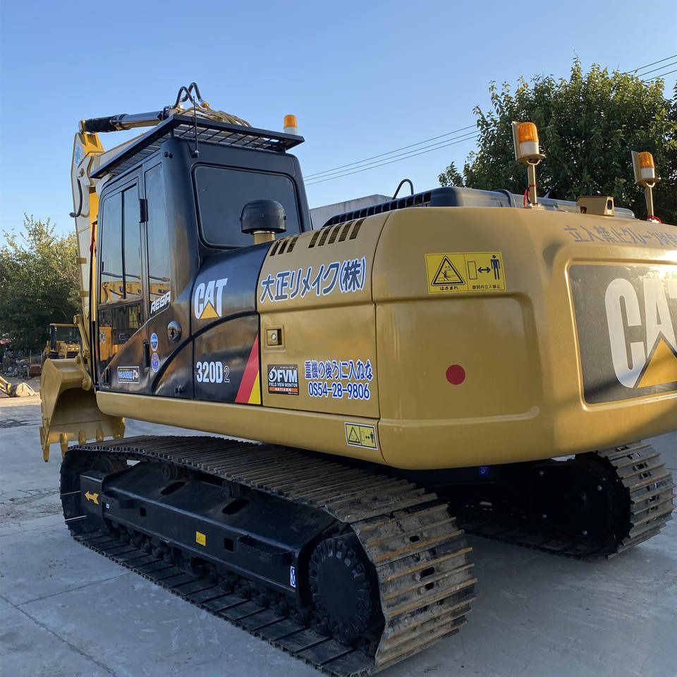 2022 Caterpillar 320D2 pelle sur chenilles, vue trois-quarts arrière 2022 Caterpillar 320D2 pelle sur chenilles, vue trois-quarts arrière