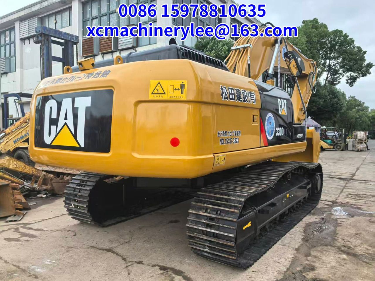 2024 Caterpillar 330D crawler excavator, rear three-quarter view 2024 Caterpillar 330D crawler excavator, rear three-quarter view
