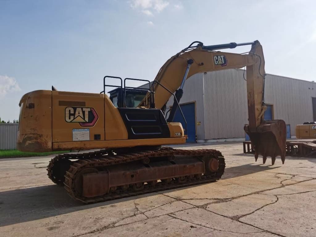 2025 Caterpillar 336 crawler excavator, side profile view