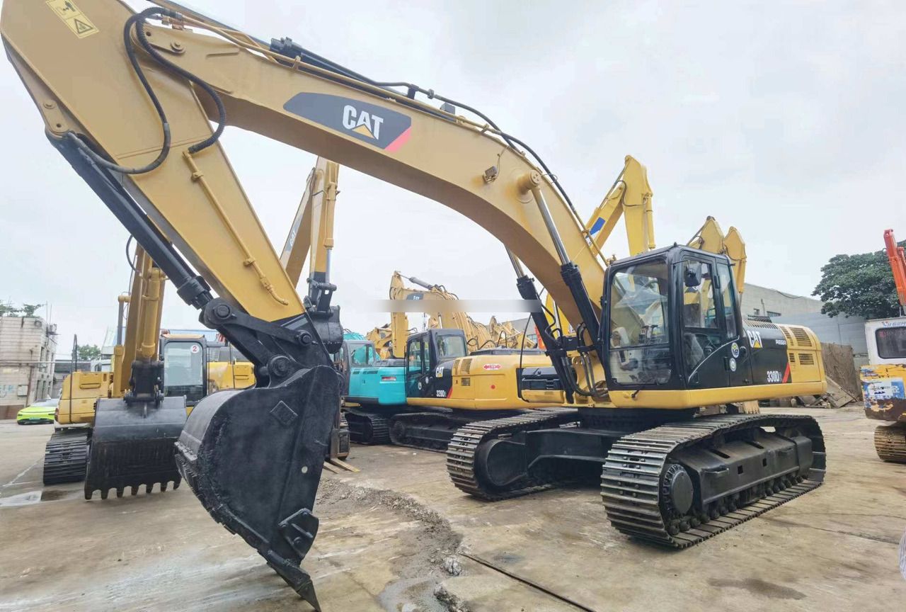 2018 Caterpillar 330DL crawler excavator, side view