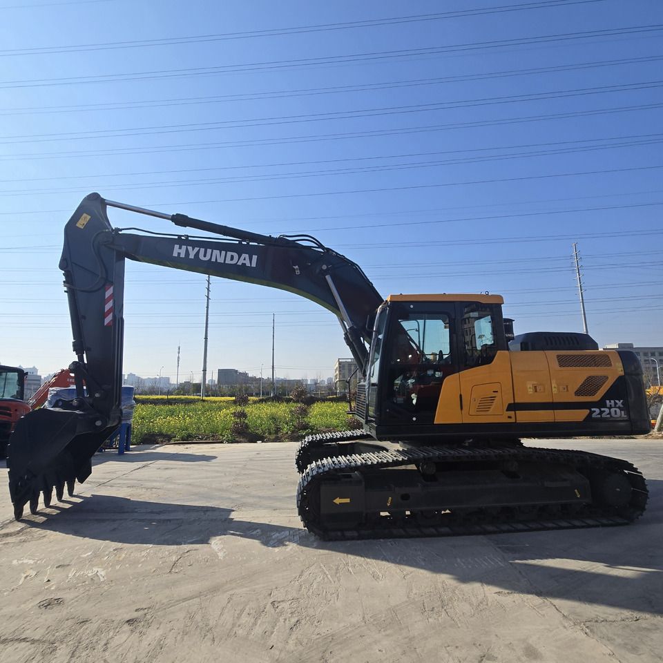 2026 Hyundai HX220L crawler excavator, side profile view