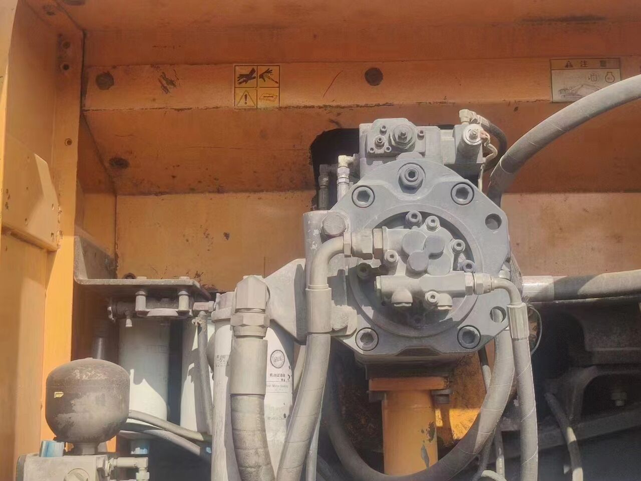 2023 Hyundai R385LC-9T crawler excavator hydraulic pump compartment