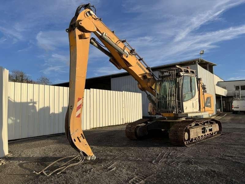 2018 Liebherr LH22 C material handler, side view