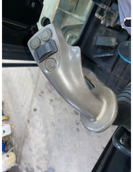 2007 Komatsu PC50MR-2 mini excavator joystick control