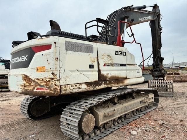2021 Hidromek HMK 230LC-4 crawler excavator, rear three-quarter view 2021 Hidromek HMK 230LC-4 crawler excavator, rear three-quarter view