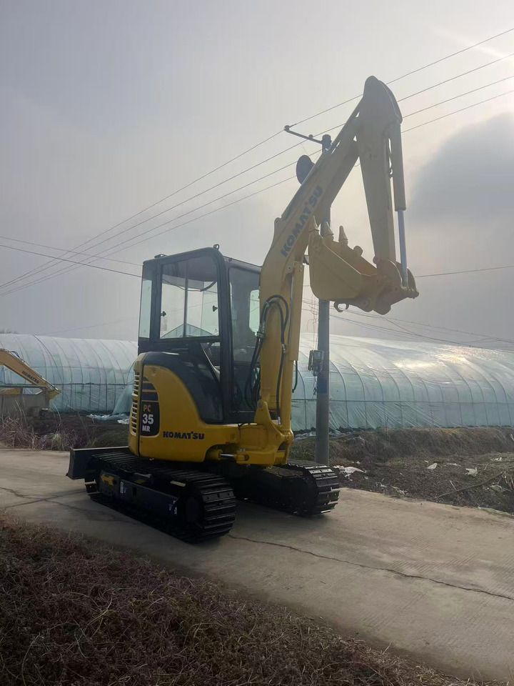 2023 Komatsu PC35 MR mini excavator, side profile view 2023 Komatsu PC35 MR mini excavator, side profile view