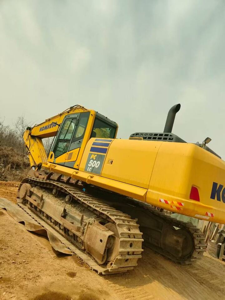 2022 Komatsu PC500 LC crawler excavator, rear three-quarter view 2022 Komatsu PC500 LC crawler excavator, rear three-quarter view
