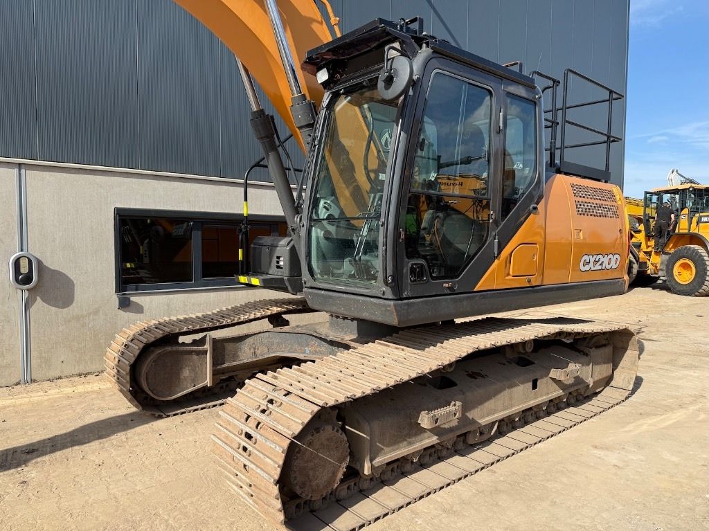 2021 CASE CX210D crawler excavator, side view 2021 CASE CX210D crawler excavator, side view