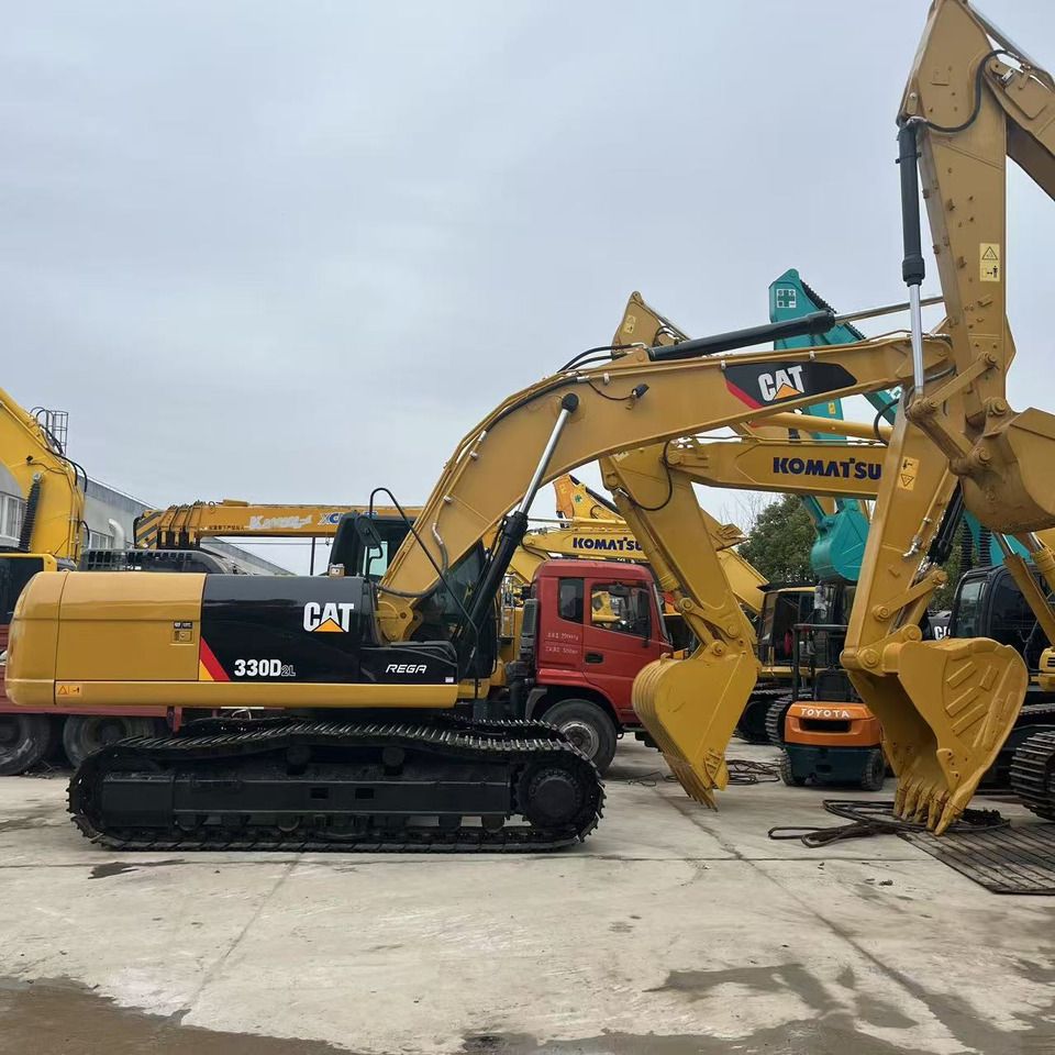 2022 Caterpillar 330D2L crawler excavator side view