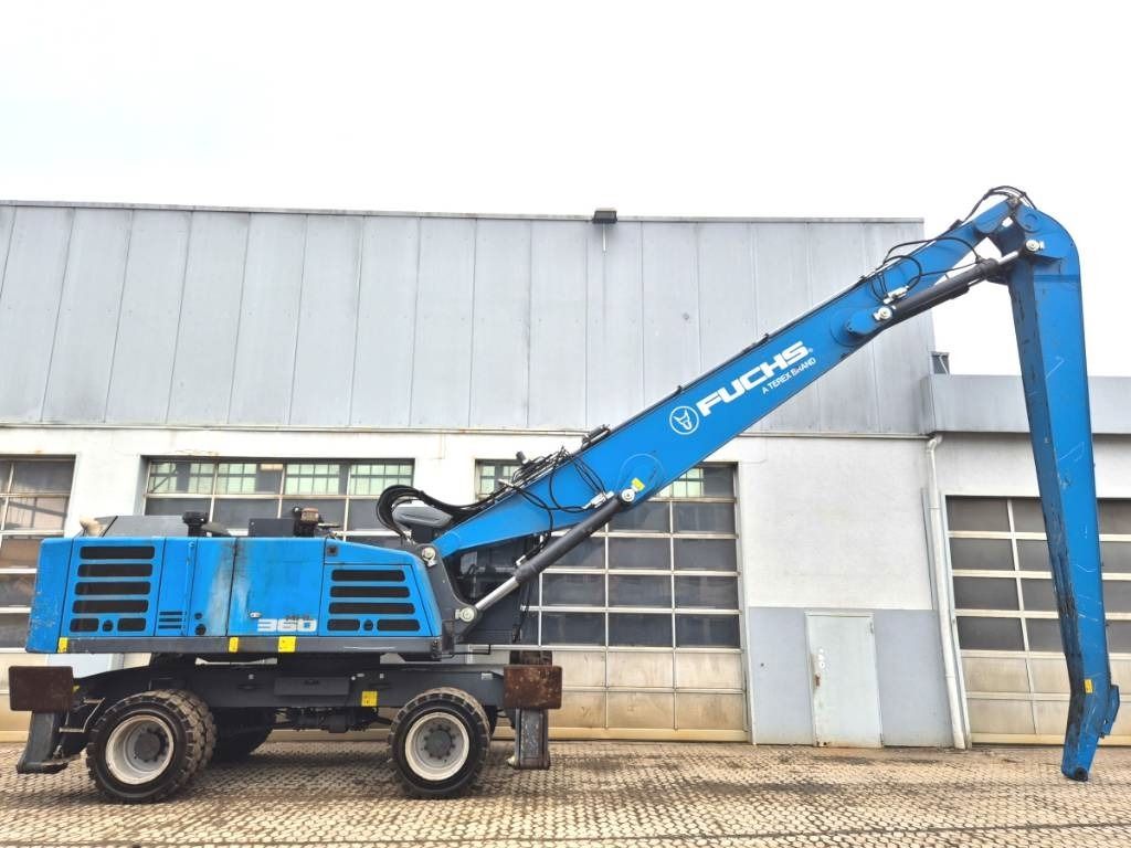 2023 Fuchs MHL360 F material handler, side view