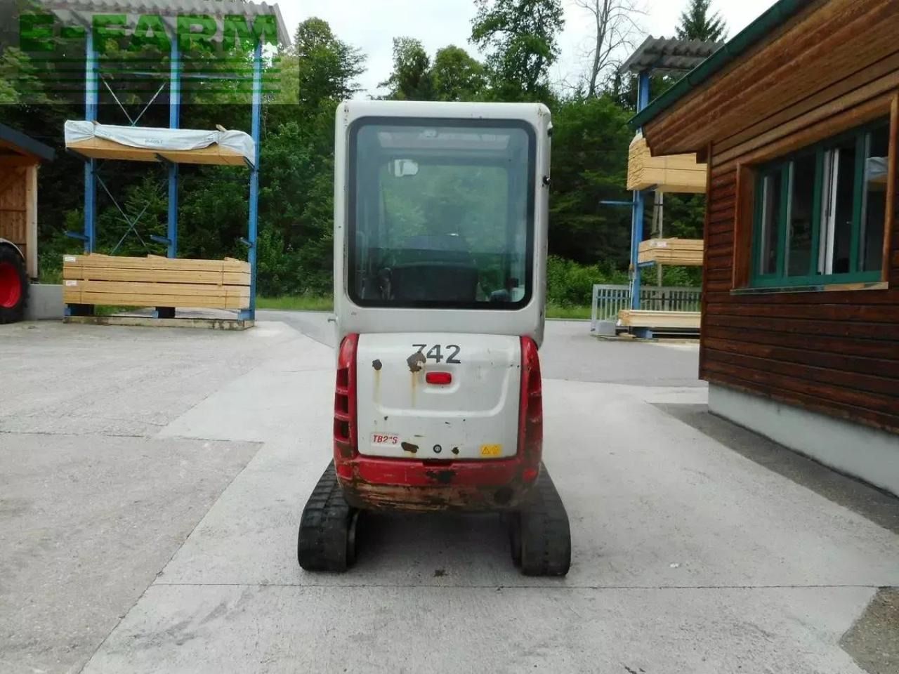 2015 Takeuchi TB216 mini excavator rear view 2015 Takeuchi TB216 mini excavator rear view