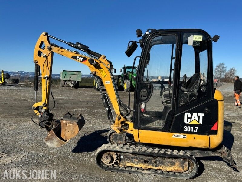 2017 Caterpillar 301.7D mini excavator, side view 2017 Caterpillar 301.7D mini excavator, side view