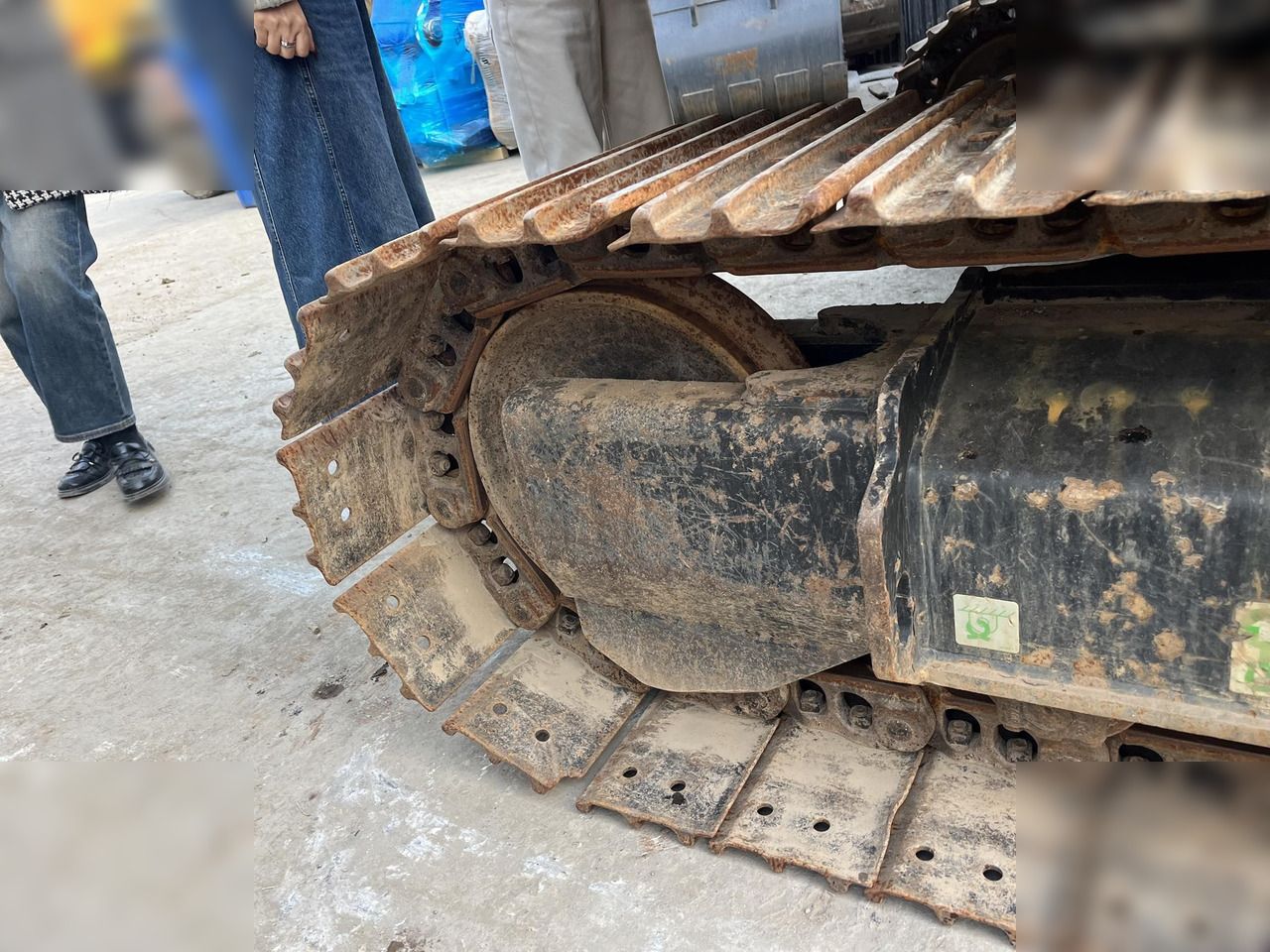 2019 Caterpillar 310 crawler excavator track detail