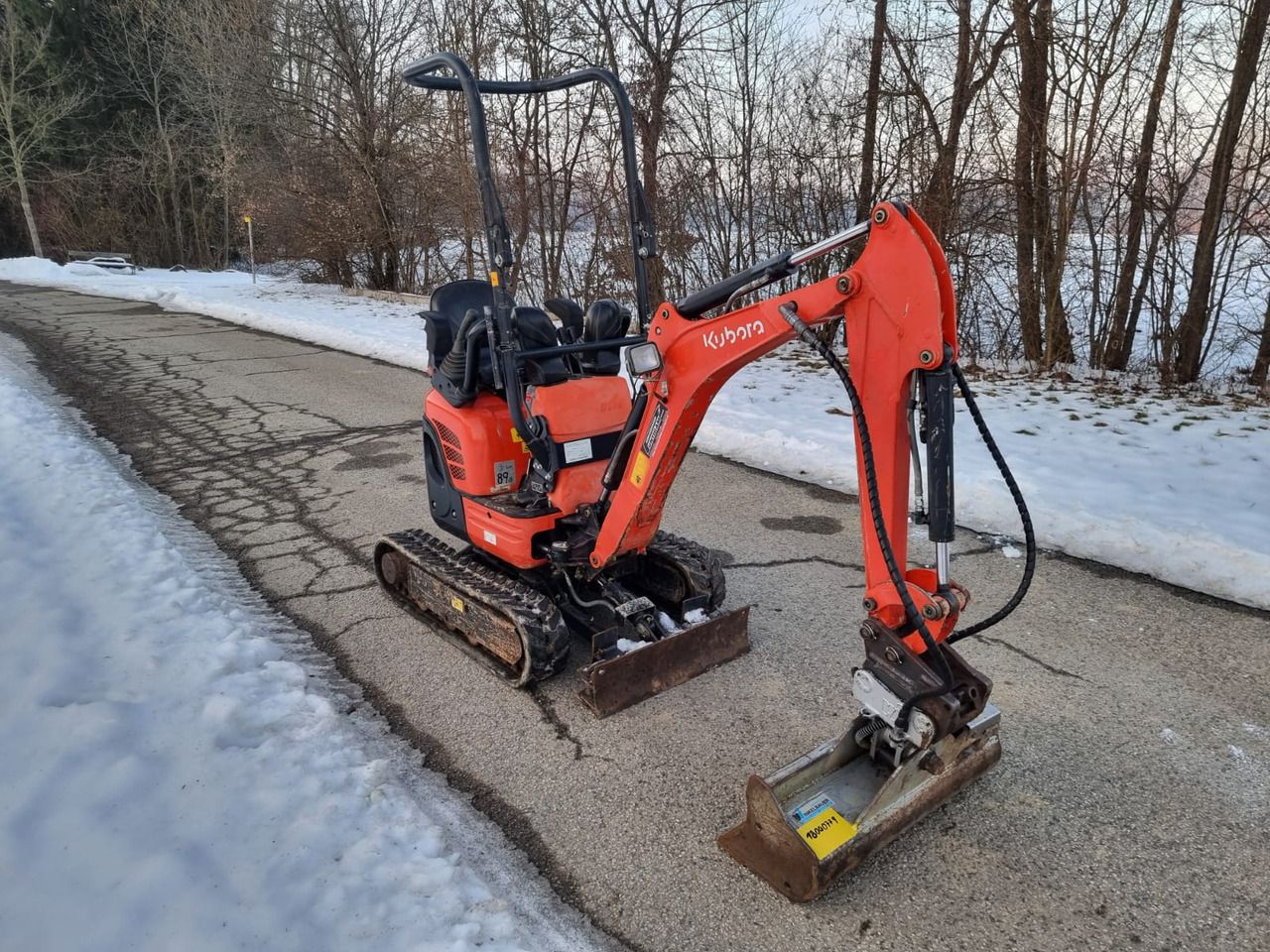 2017 Kubota U10-3 mini excavator, three-quarter view 2017 Kubota U10-3 mini excavator, three-quarter view