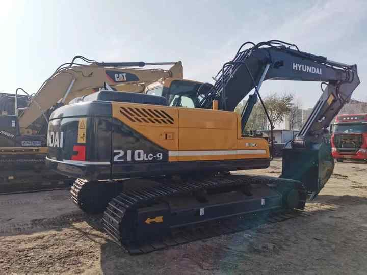 2022 Hyundai 210LC-9 crawler excavator, rear three-quarter view