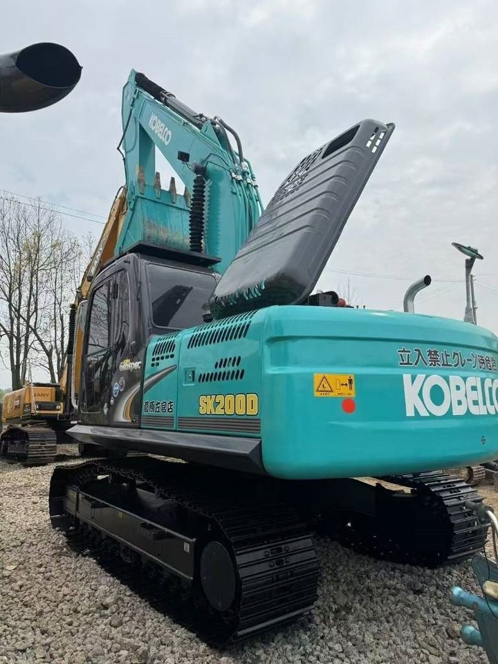 2025 Kobelco SK200D crawler excavator, rear three-quarter view 2025 Kobelco SK200D crawler excavator, rear three-quarter view