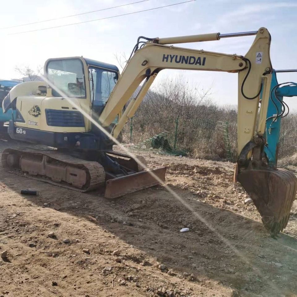 2023 Hyundai R60-9 mini excavator, side profile view 2023 Hyundai R60-9 mini excavator, side profile view